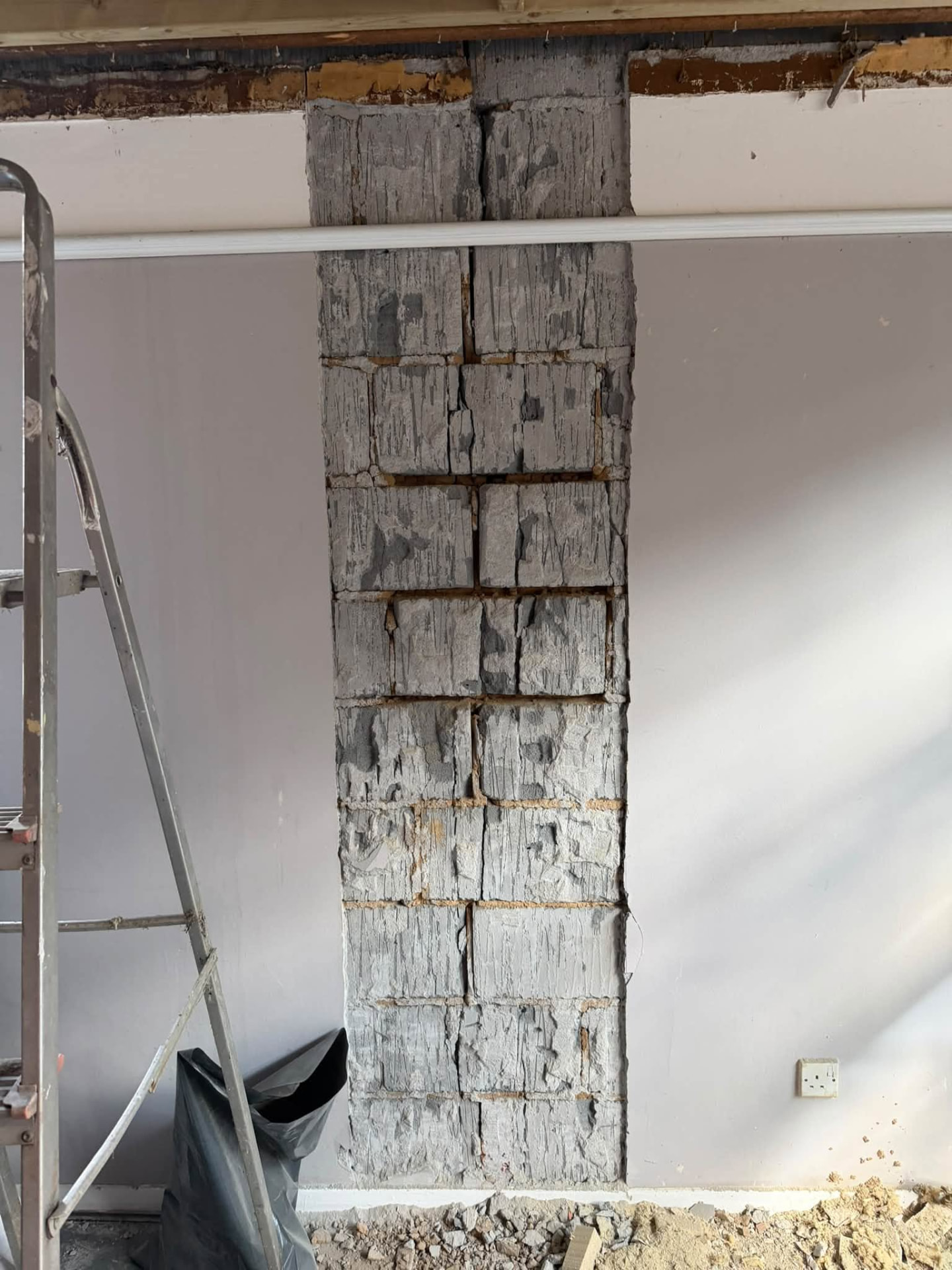 Repaired blockwork column ready for plastering